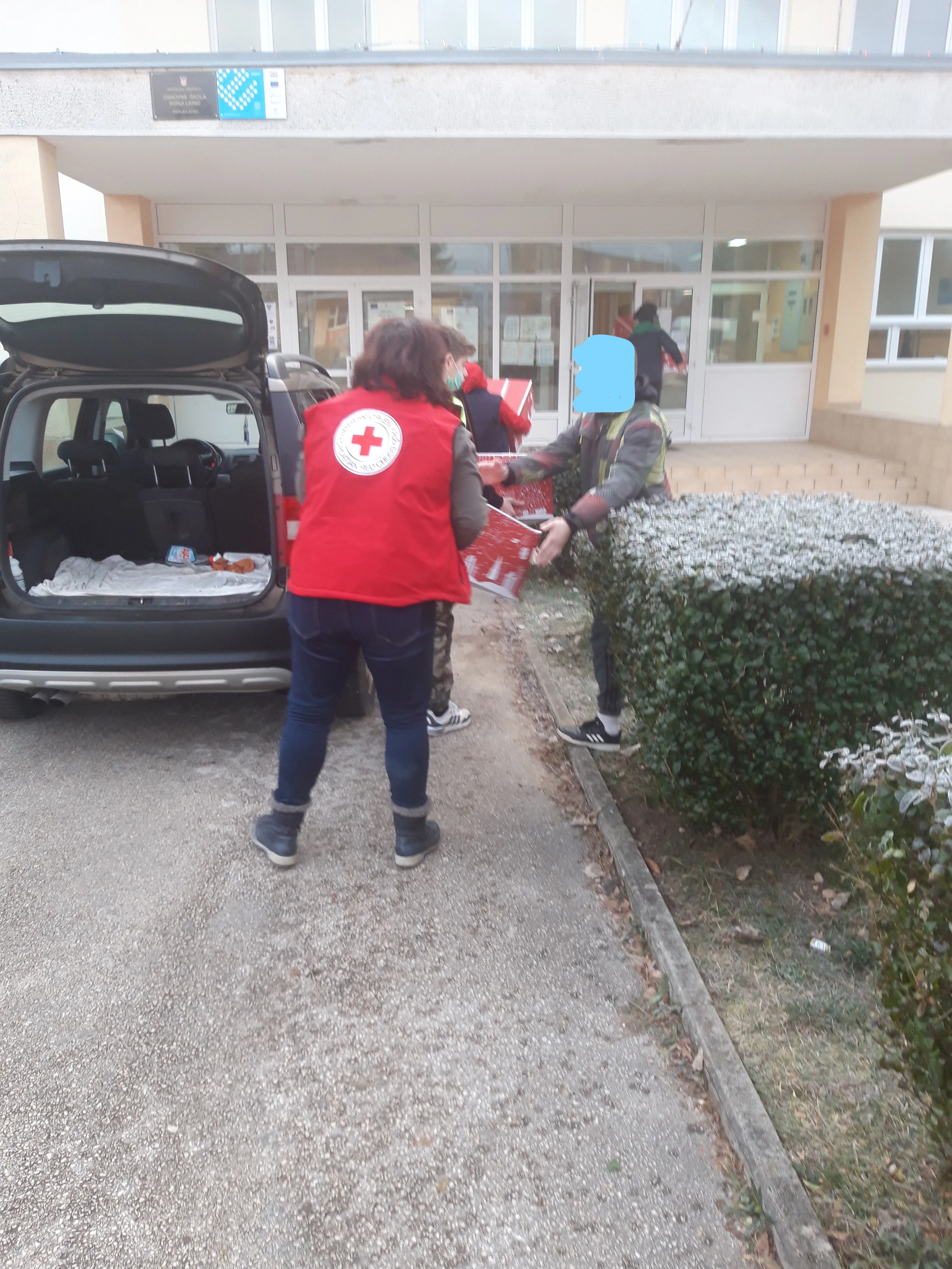 Fotografija iz galerije Crvenog križa